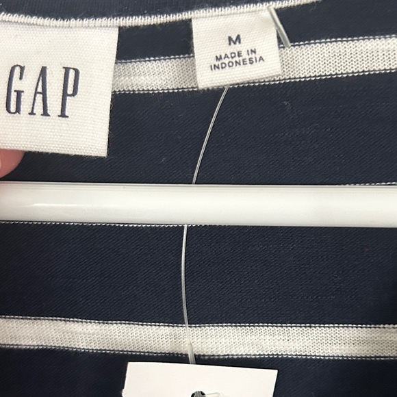 Women’s Striped Gap Dress NWT Medium - Picture 2 of 9